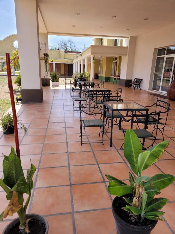 Hotel Portico Norte Tartagal Extérieur photo