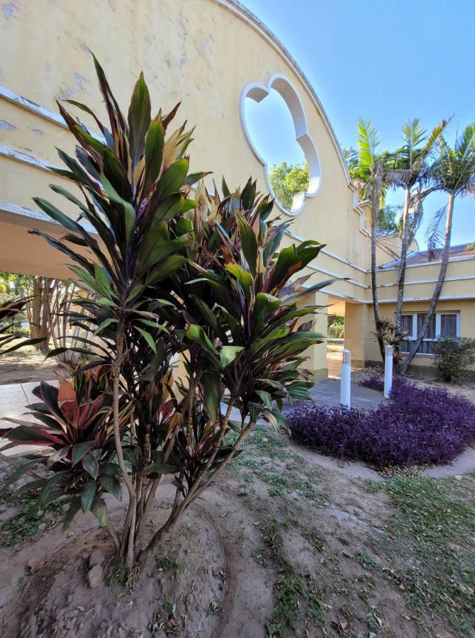 Hotel Portico Norte Tartagal Extérieur photo