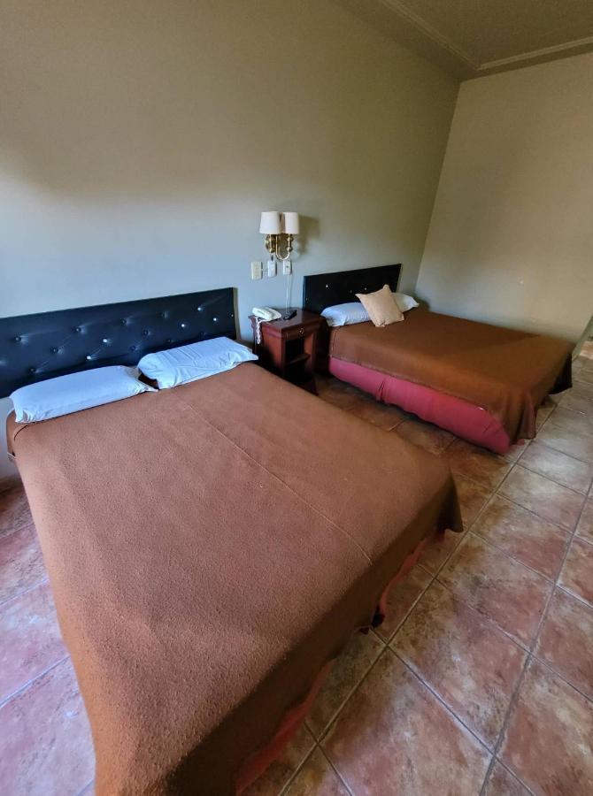 Hotel Portico Norte Tartagal Extérieur photo